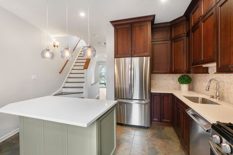 Tiny photo for 1522 S Prairie Avenue #H, Chicago, IL 60605 (MLS # 12521555)