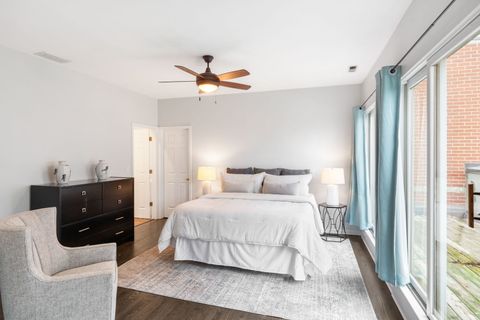 Tiny photo for 1522 S Prairie Avenue #H, Chicago, IL 60605 (MLS # 12521555)