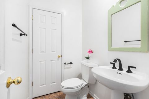 Tiny photo for 1522 S Prairie Avenue #H, Chicago, IL 60605 (MLS # 12521555)