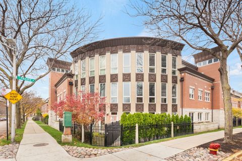 1522 S Prairie Avenue H Chicago IL 60605