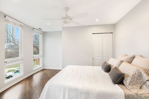 Tiny photo for 1522 S Prairie Avenue #H, Chicago, IL 60605 (MLS # 12521555)