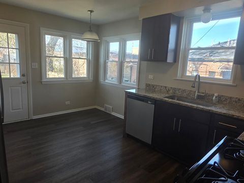 Tiny photo for 9514 S Bell Avenue, Chicago, IL 60643 (MLS # 12517158)