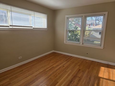 Tiny photo for 9514 S Bell Avenue, Chicago, IL 60643 (MLS # 12517158)