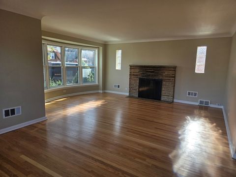 Tiny photo for 9514 S Bell Avenue, Chicago, IL 60643 (MLS # 12517158)