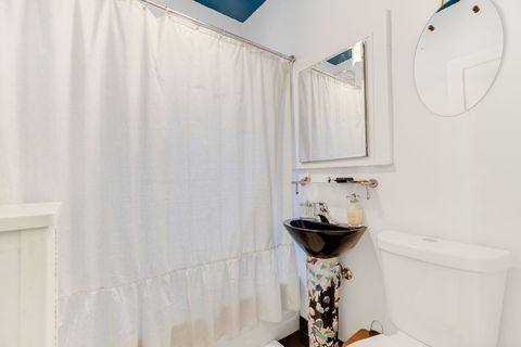 Tiny photo for 1209 W Farwell Avenue #3W, Chicago, IL 60626 (MLS # 12594703)