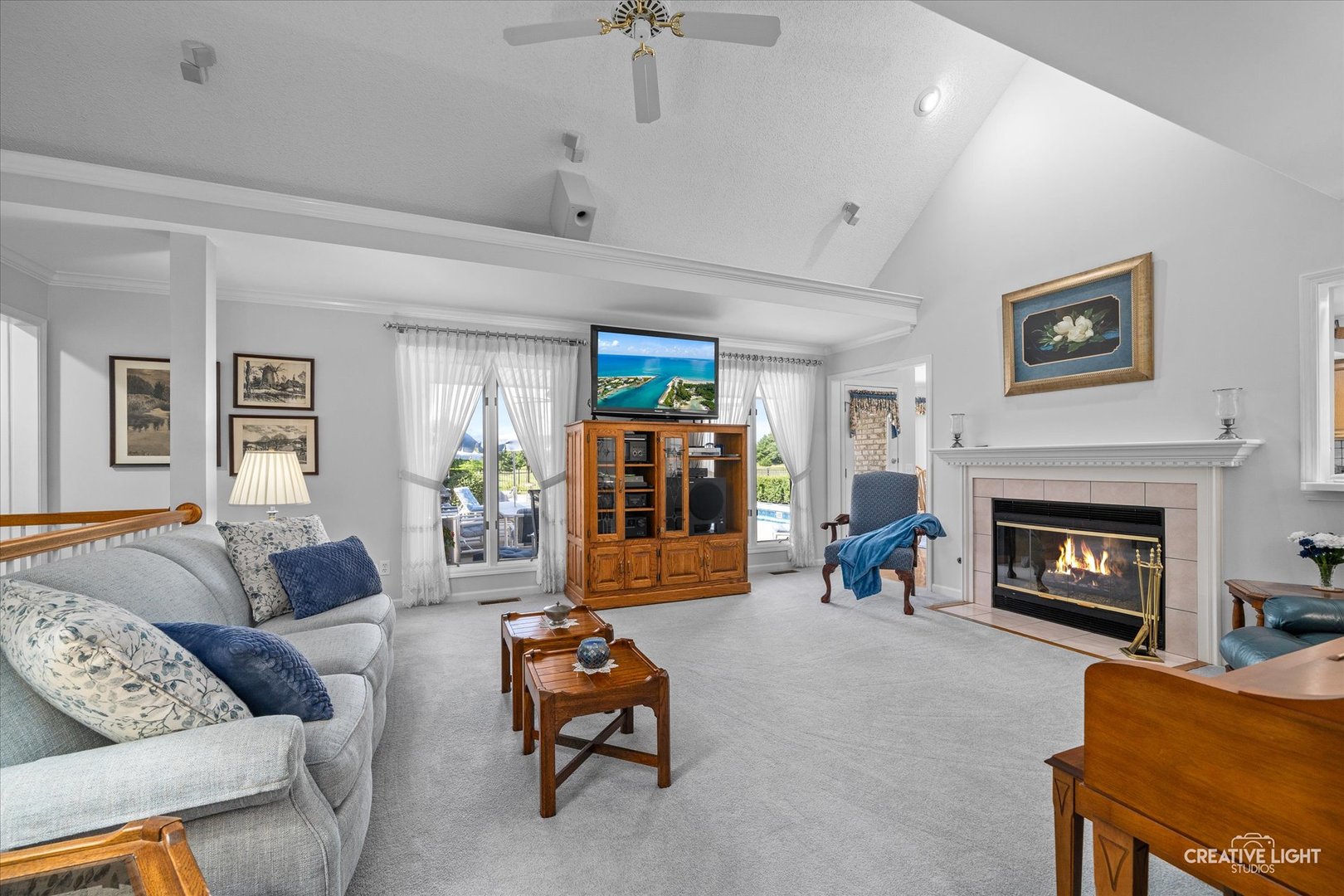 63 N Royal Oaks Drive