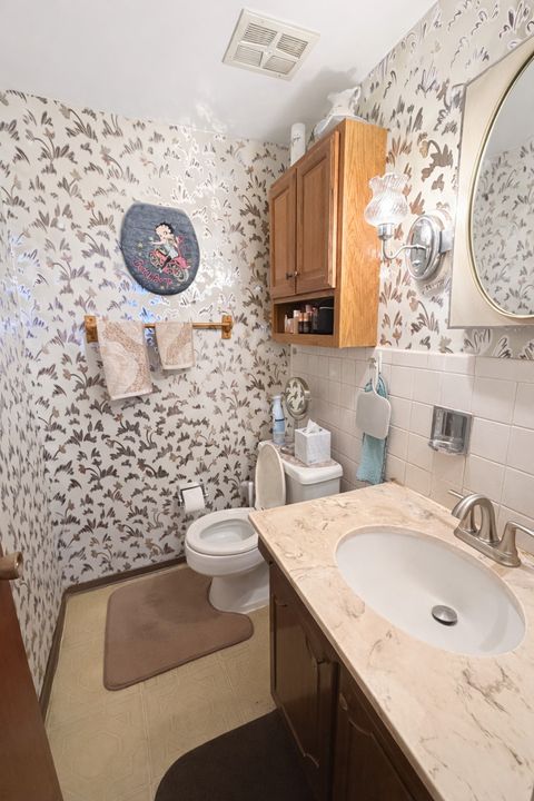 Tiny photo for 1320B Lore Lane #110, Lombard, IL 60148 (MLS # 12576574)