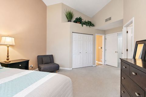 Tiny photo for 246 Lynwood Lane, Bloomingdale, IL 60108 (MLS # 12688267)