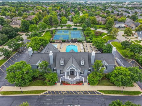 Tiny photo for 246 Lynwood Lane, Bloomingdale, IL 60108 (MLS # 12688267)