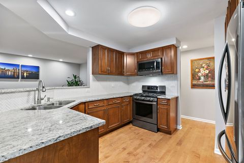 Tiny photo for 246 Lynwood Lane, Bloomingdale, IL 60108 (MLS # 12688267)