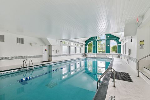 Tiny photo for 246 Lynwood Lane, Bloomingdale, IL 60108 (MLS # 12688267)