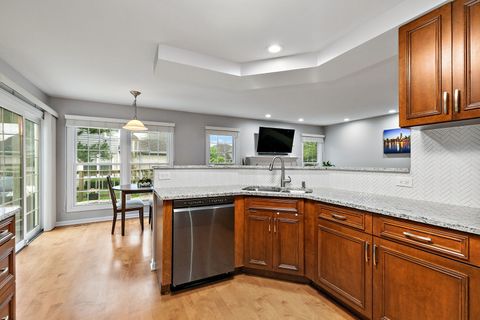Tiny photo for 246 Lynwood Lane, Bloomingdale, IL 60108 (MLS # 12688267)