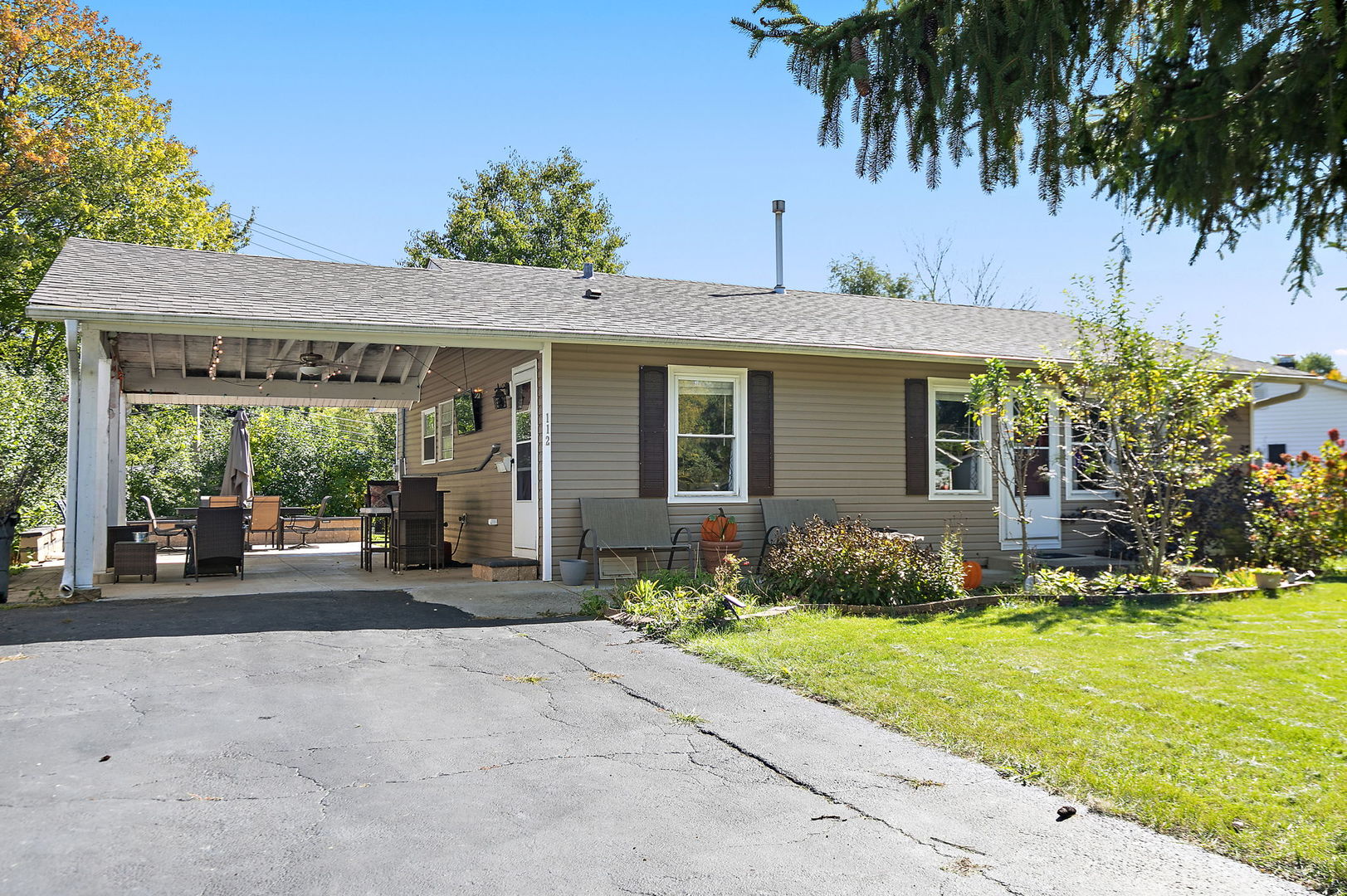 112 Mccabe Drive