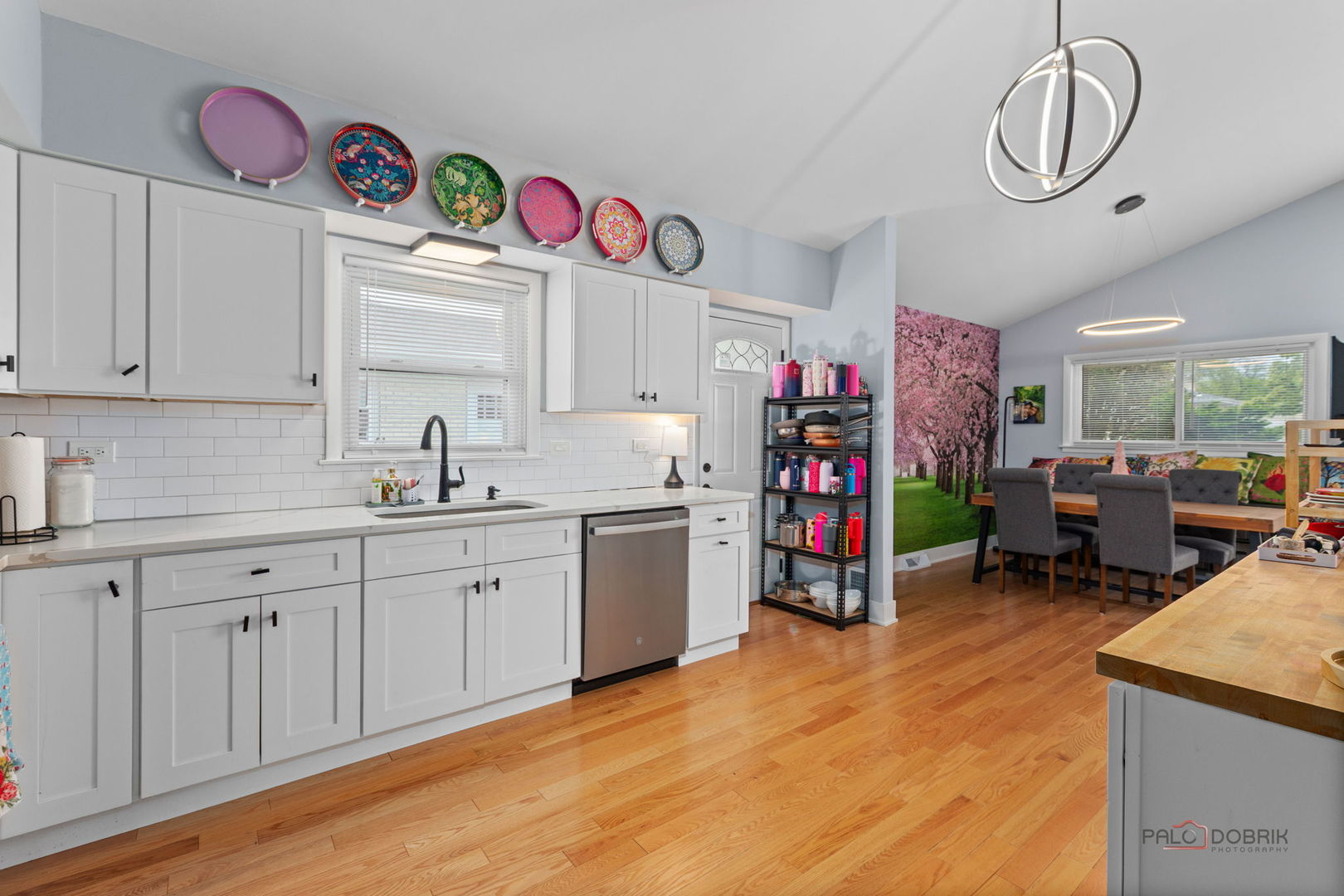 8800 Kostner Terrace