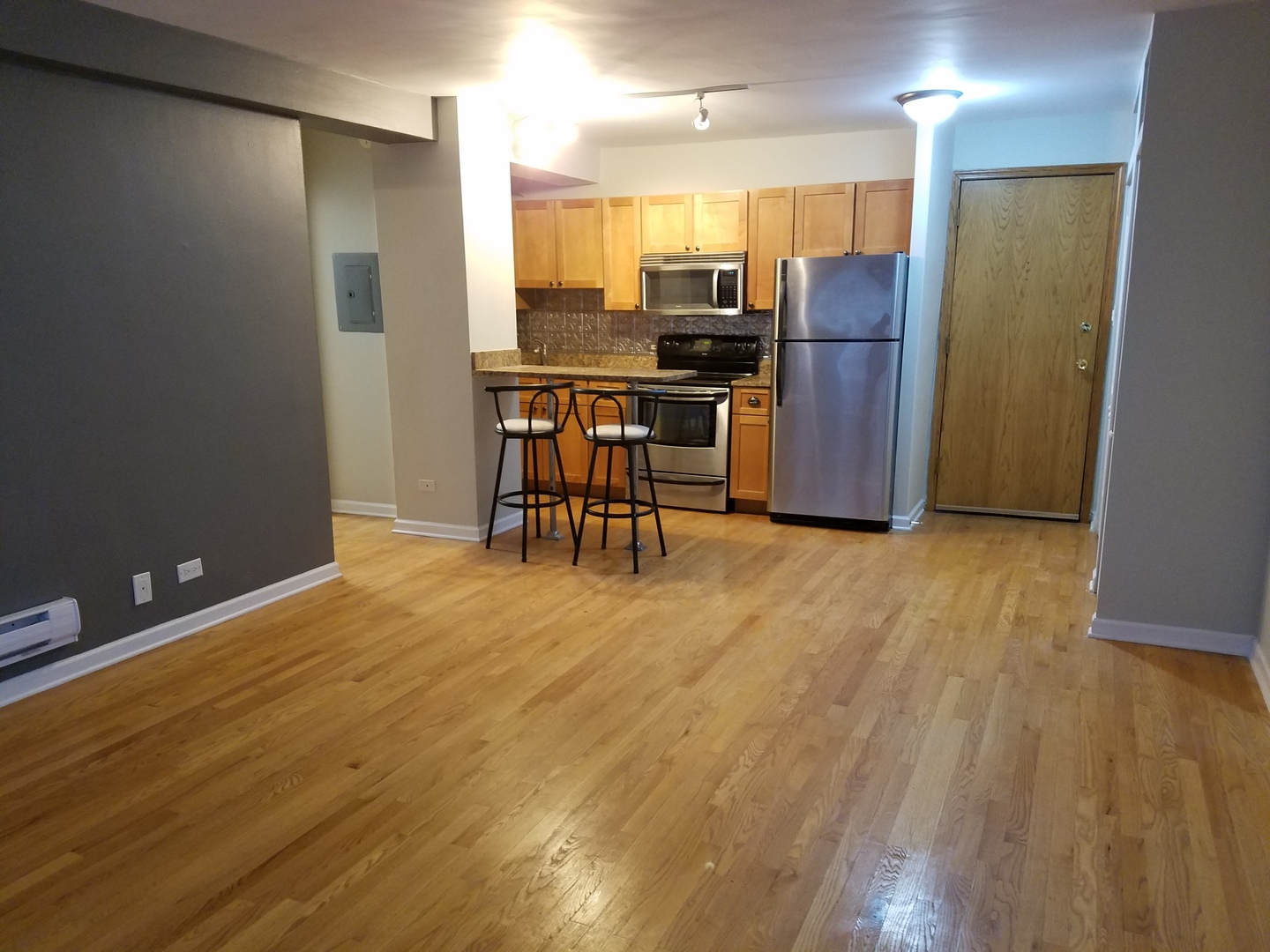 4180 N Marine Drive 601