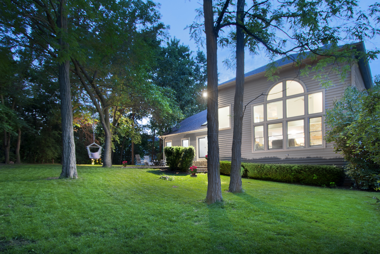 876 Hampstead Court