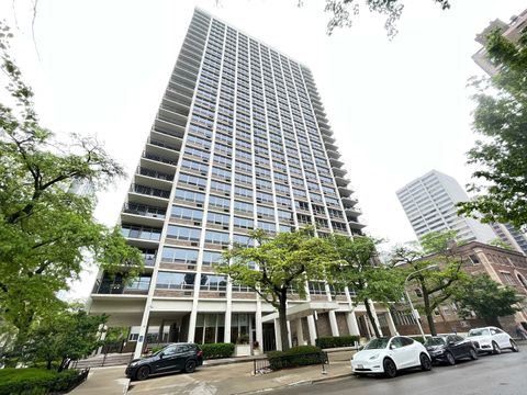 88 W SCHILLER Street 2805L Chicago IL 60610