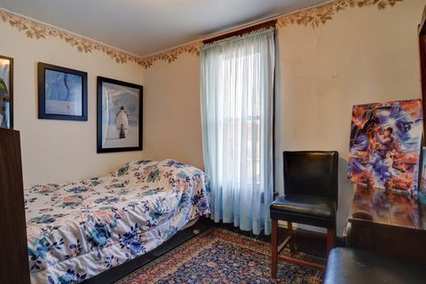 Tiny photo for 700 N 3rd Street, Clinton, IA 52732 (MLS # 12574318)