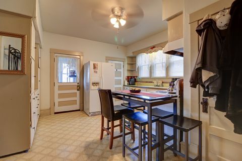 Tiny photo for 700 N 3rd Street, Clinton, IA 52732 (MLS # 12574318)