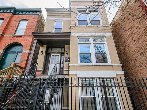 2039 W Armitage Avenue Chicago IL 60647