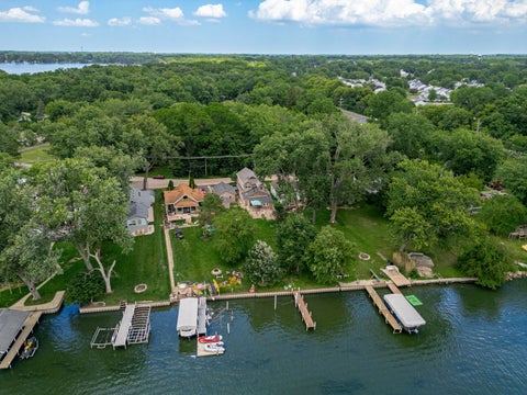 Tiny photo for 3315 S Riverdale Road, McHenry, IL 60051 (MLS # 12601858)