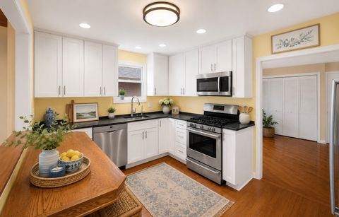 Tiny photo for 3315 S Riverdale Road, McHenry, IL 60051 (MLS # 12601858)