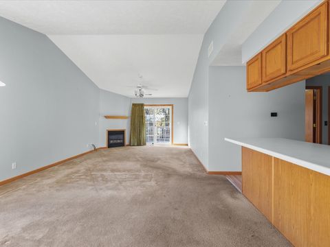 Tiny photo for 8628 Victory Lane #4-8628, Machesney Park, IL 61115 (MLS # 12508369)
