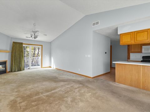 Tiny photo for 8628 Victory Lane #4-8628, Machesney Park, IL 61115 (MLS # 12508369)