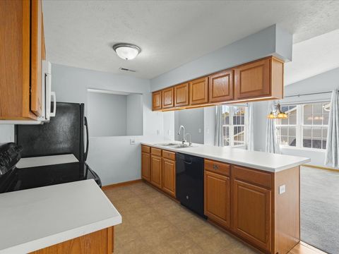 Tiny photo for 8628 Victory Lane #4-8628, Machesney Park, IL 61115 (MLS # 12508369)