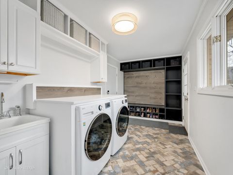 Tiny photo for 734 Forest Glen Lane, Oak Brook, IL 60523 (MLS # 12584548)