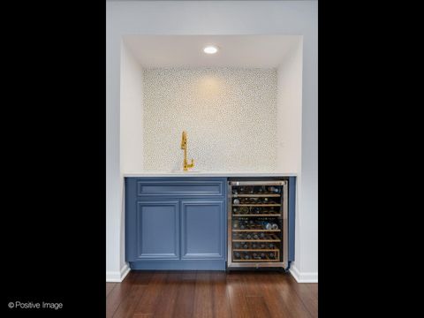 Tiny photo for 734 Forest Glen Lane, Oak Brook, IL 60523 (MLS # 12584548)