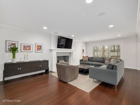 Tiny photo for 734 Forest Glen Lane, Oak Brook, IL 60523 (MLS # 12584548)