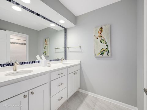 Tiny photo for 734 Forest Glen Lane, Oak Brook, IL 60523 (MLS # 12584548)