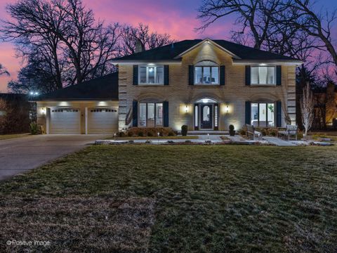 Tiny photo for 734 Forest Glen Lane, Oak Brook, IL 60523 (MLS # 12584548)