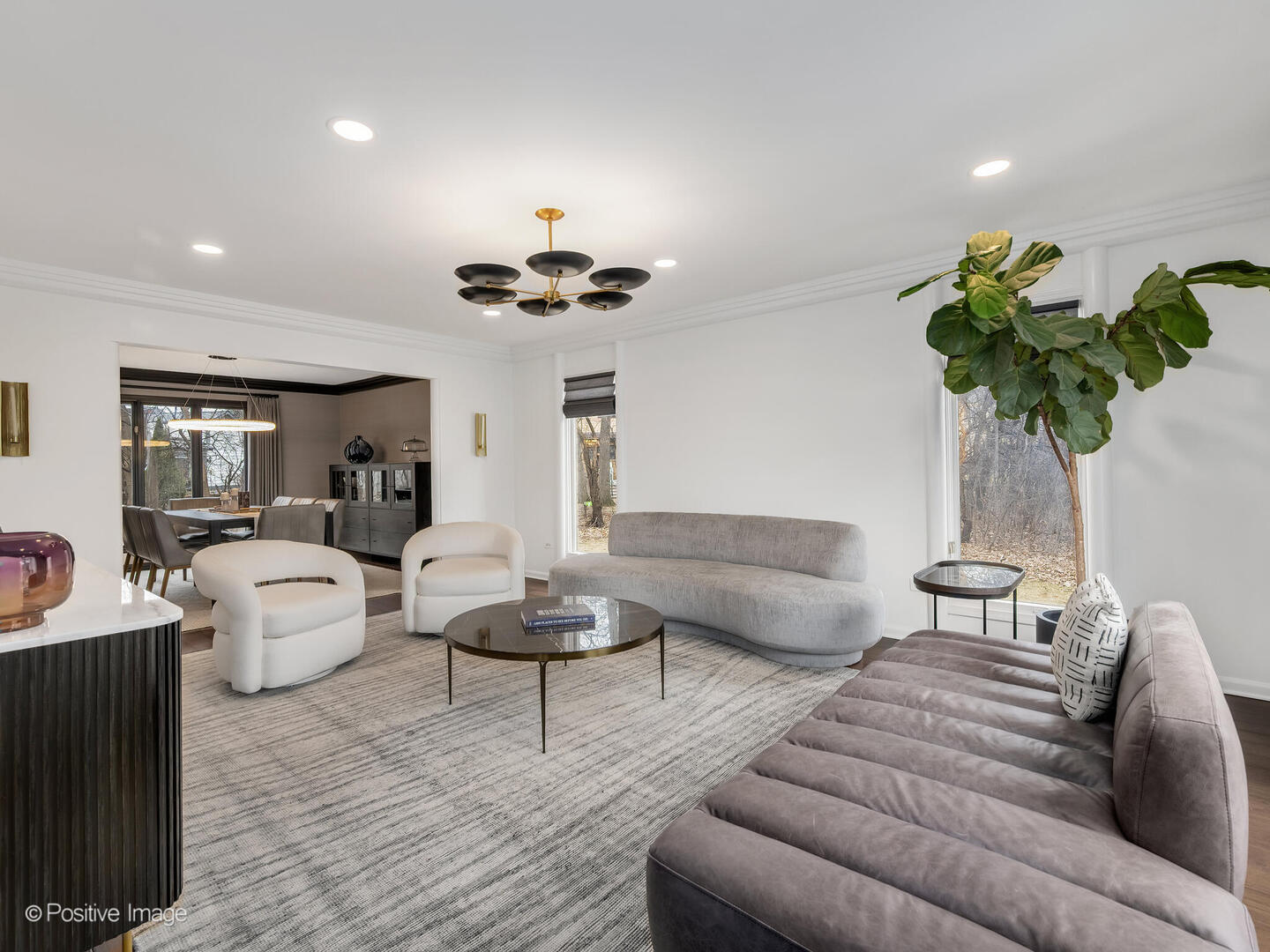 734 Forest Glen Lane