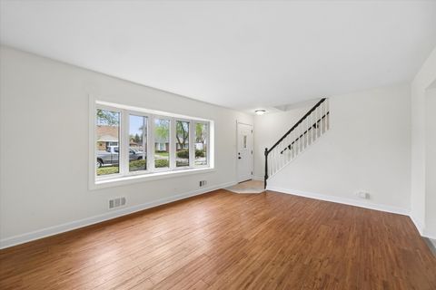 Tiny photo for 11600 S Kolmar Avenue, Alsip, IL 60803 (MLS # 12621633)