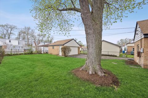 Tiny photo for 11600 S Kolmar Avenue, Alsip, IL 60803 (MLS # 12621633)