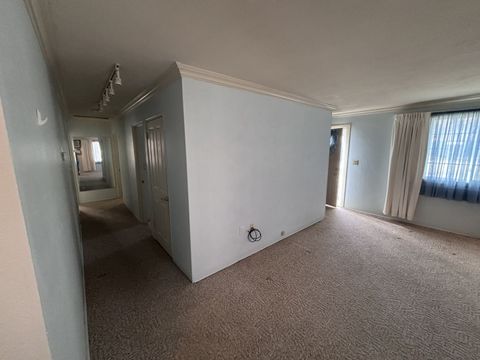 Tiny photo for 906 40th Street Court, Moline, IL 61265 (MLS # 12598938)