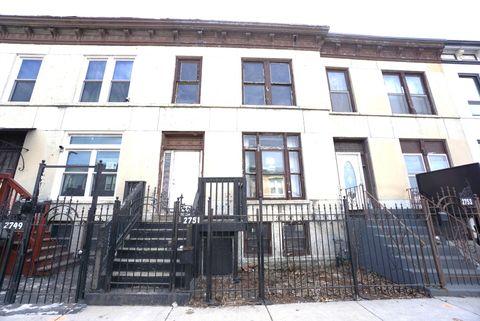 Photo of 2751 W Maypole Avenue, Chicago, IL 60612 (MLS # 12580116)