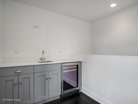 Tiny photo for 2922 N Sheffield Avenue #3, Chicago, IL 60657 (MLS # 12554645)