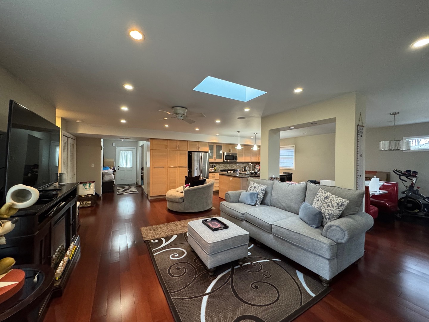 404 Livingston Drive