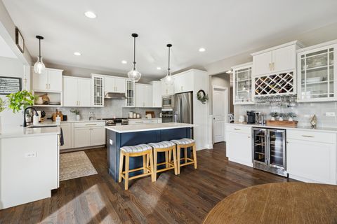 Tiny photo for 1647 Cobb Street, New Lenox, IL 60451 (MLS # 12595035)