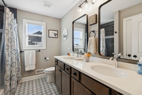 Tiny photo for 1647 Cobb Street, New Lenox, IL 60451 (MLS # 12595035)