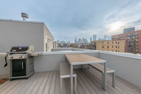 Tiny photo for 663 N Sangamon Street #3S, Chicago, IL 60642 (MLS # 12569693)
