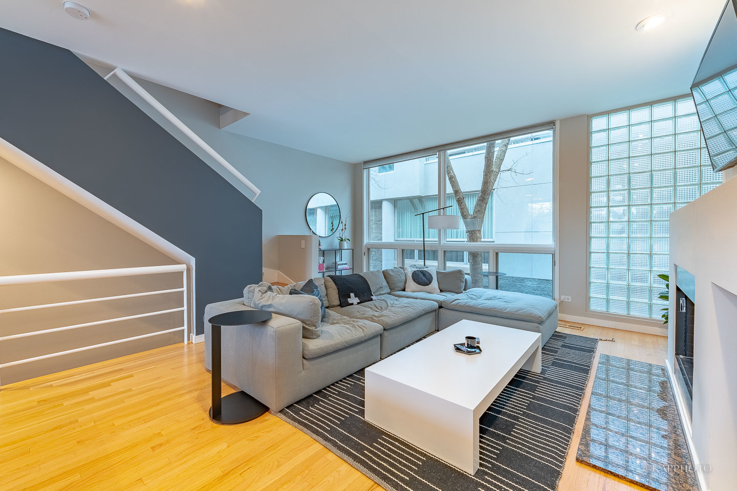 663 N Sangamon Street 3S