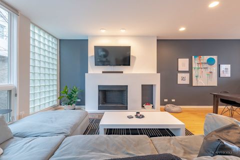 Tiny photo for 663 N Sangamon Street #3S, Chicago, IL 60642 (MLS # 12569693)