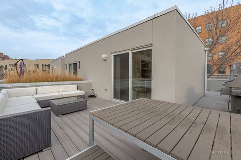 Tiny photo for 663 N Sangamon Street #3S, Chicago, IL 60642 (MLS # 12569693)