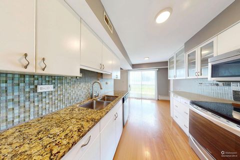 Tiny photo for 2203 CARDINAL Court #2203, Schaumburg, IL 60194 (MLS # 12681752)