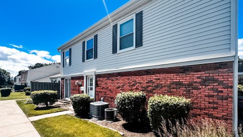 Tiny photo for 2203 CARDINAL Court #2203, Schaumburg, IL 60194 (MLS # 12681752)