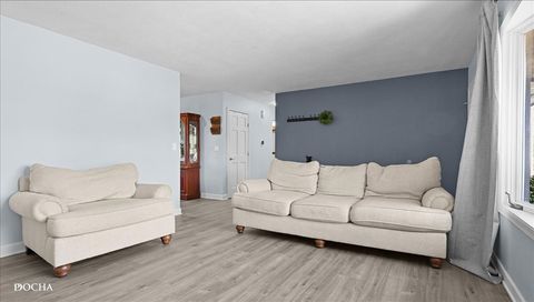 Tiny photo for 219 N Hickory Street, Cortland, IL 60112 (MLS # 12606159)